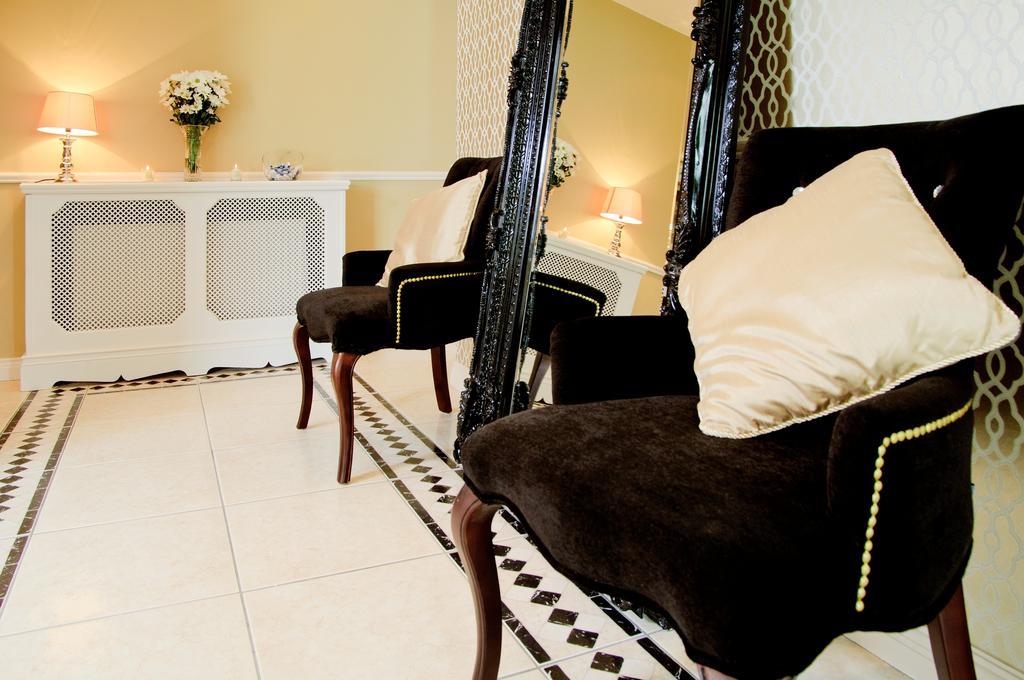 Sika Lodge Guesthouse คิลลาร์นีย์ ภายนอก รูปภาพ